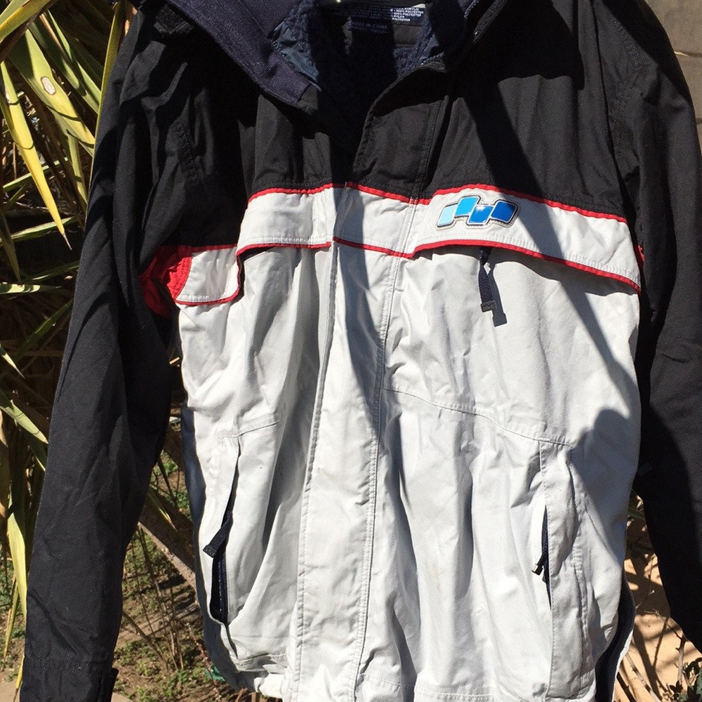 Four Square 04 jacket great for snow weather which now it’s perfect timing